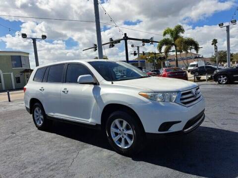 2012 Toyota Highlander for sale at Select Autos Inc in Fort Pierce FL