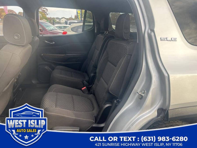 2017 GMC Acadia SLE-2