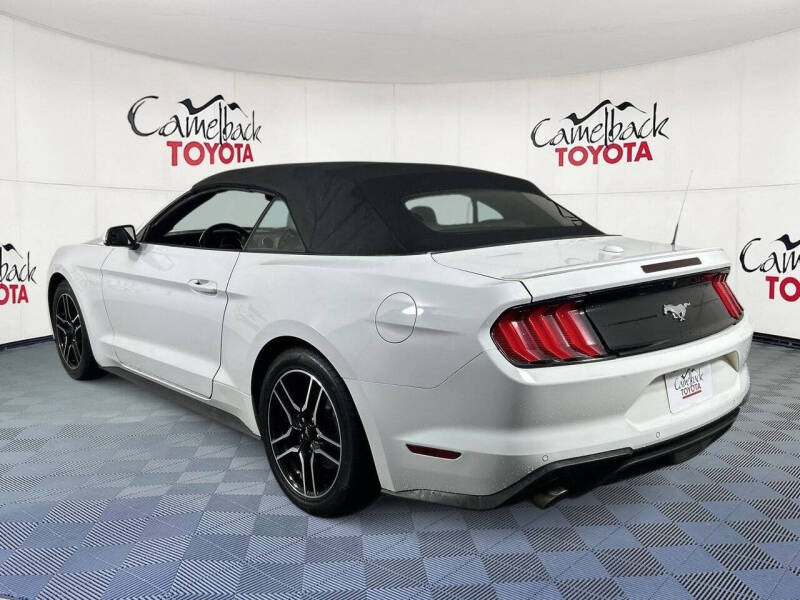 2022 Ford Mustang EcoBoost Premium