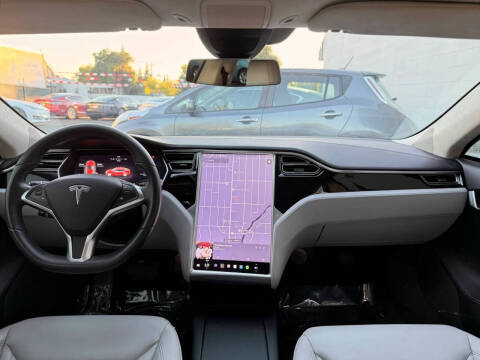2016 Tesla Model S