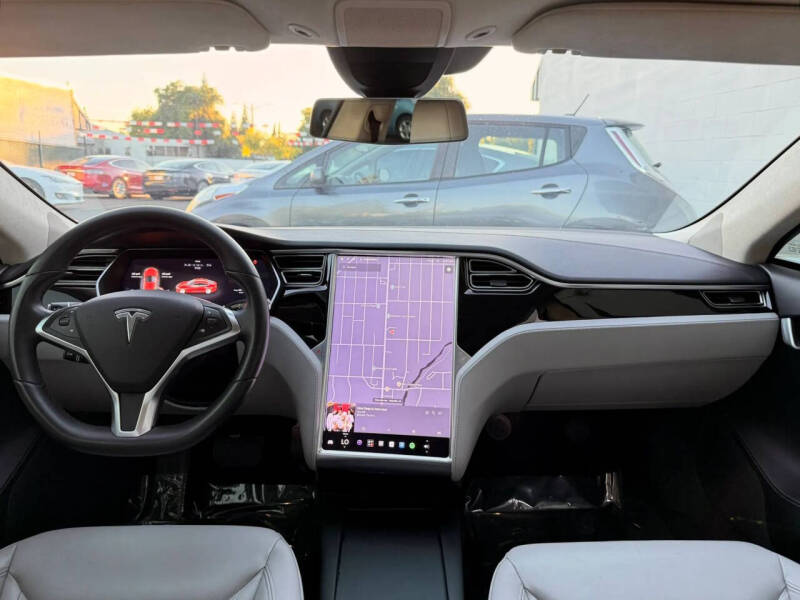 2016 Tesla Model S
