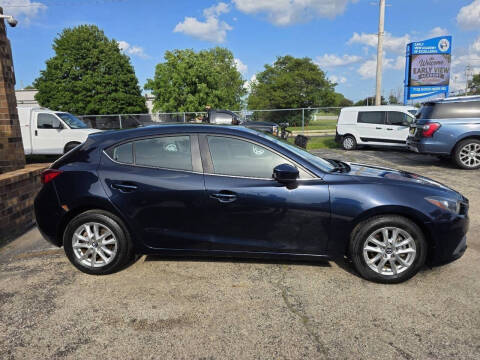 2015 Mazda MAZDA3 i Touring