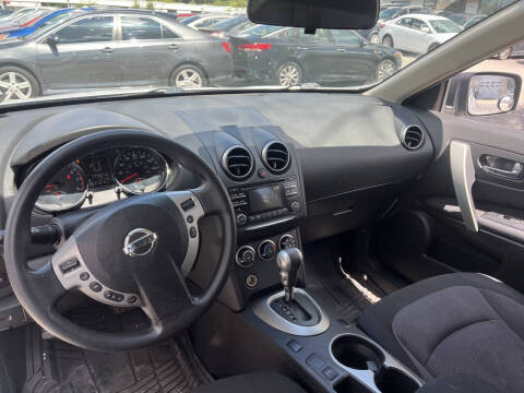 2013 Nissan Rogue SV