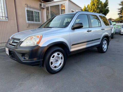 2006 Honda CR-V for sale at Ronnie Motors LLC in San Jose CA