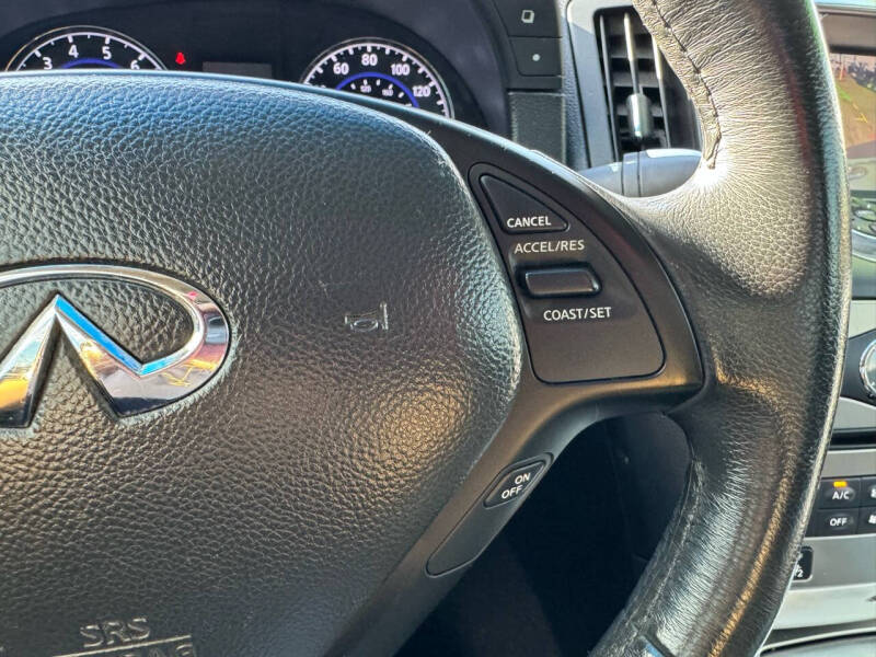 2014 Infiniti Q60 Coupe