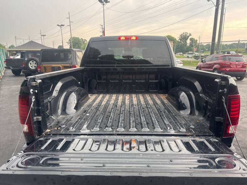 2024 RAM 1500 Classic SLT