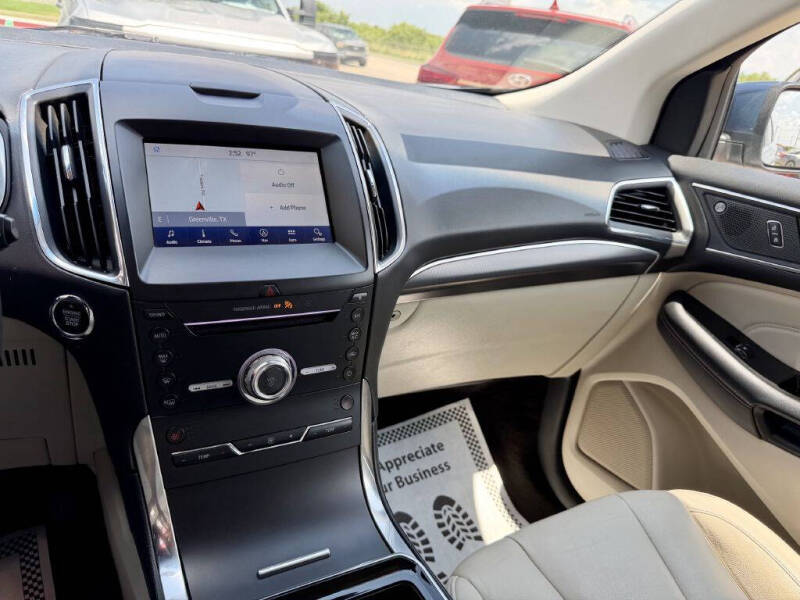 2019 Ford Edge Titanium