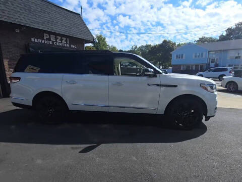 2023 Lincoln Navigator L Black Label
