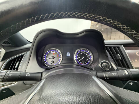 2017 Infiniti Q60 Red Sport 400