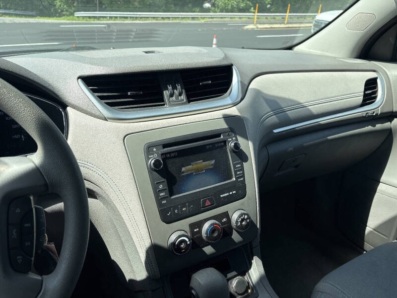 2013 Chevrolet Traverse LS