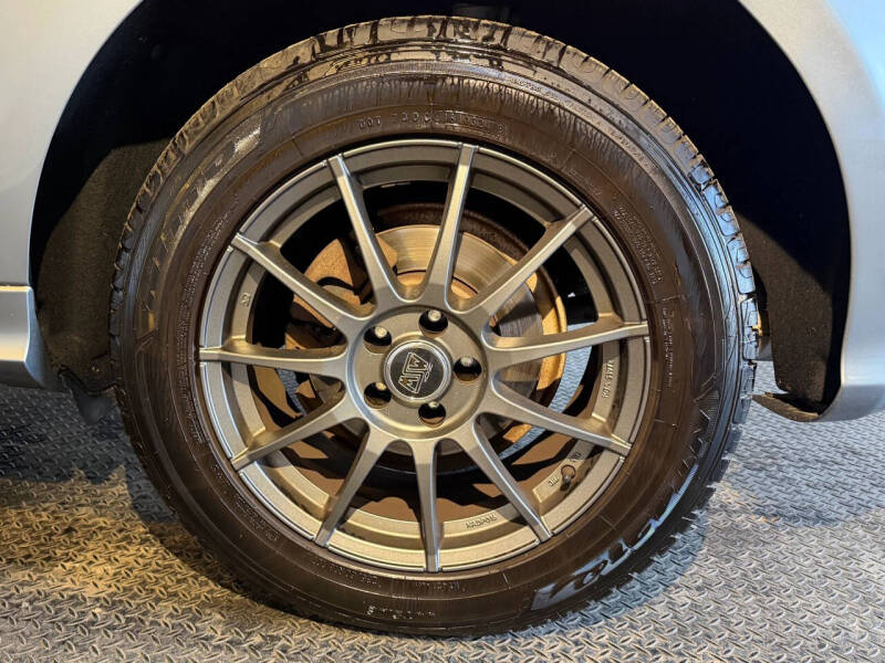 2011 Audi Q5 3.2 quattro Premium Plus