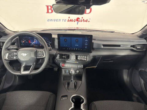 2025 Ford Mustang EcoBoost