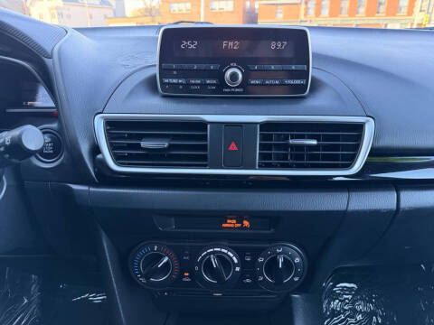 2014 Mazda MAZDA3 i Touring