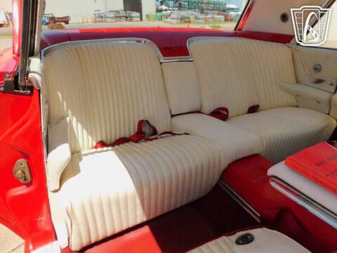 1965 Ford Thunderbird