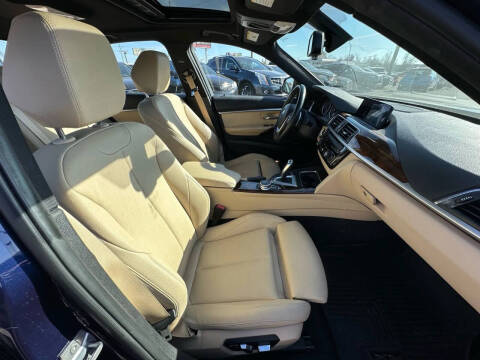 2017 BMW 3 Series 330e iPerformance