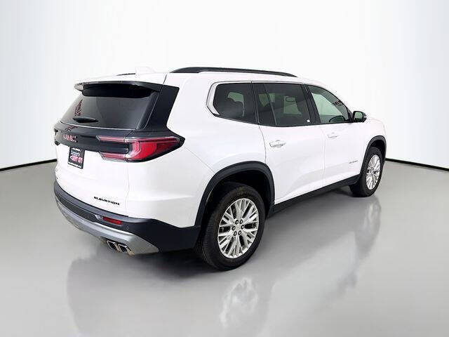 2024 GMC Acadia Elevation