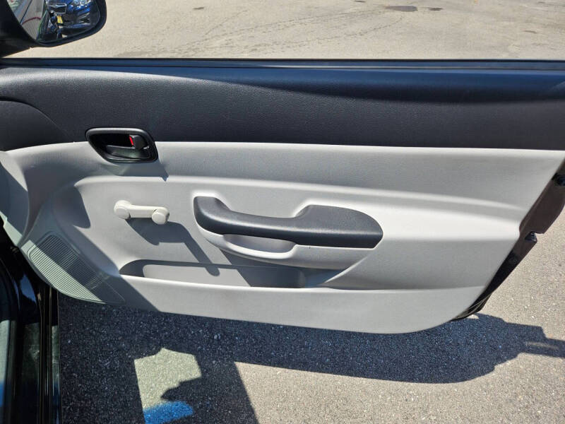 2010 Hyundai Accent GS