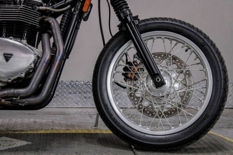 2005 Triumph Thruxton