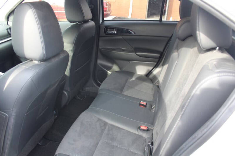 2023 Mitsubishi Eclipse Cross SE