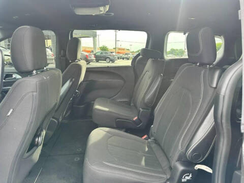2019 Chrysler Pacifica Touring Plus