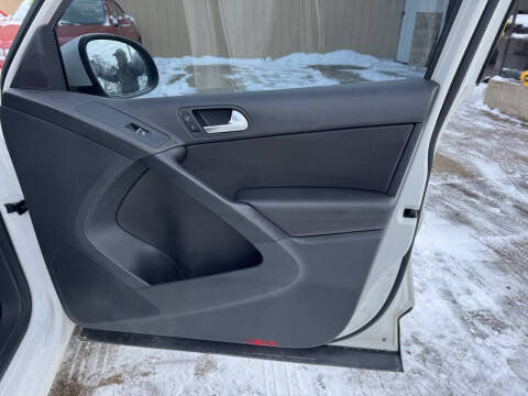 2013 Volkswagen Tiguan S 4Motion