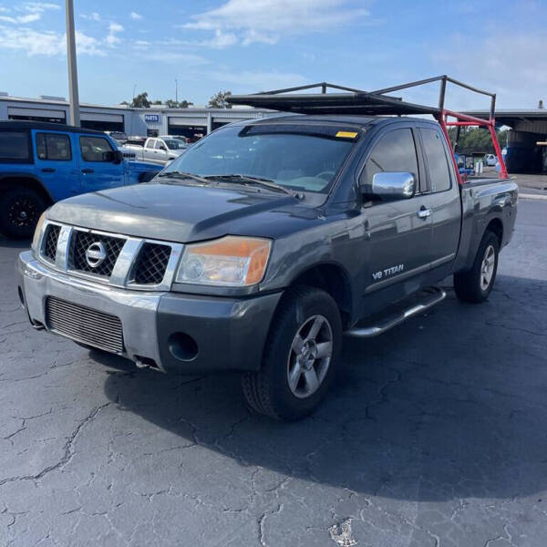 2005 Nissan Titan SE
