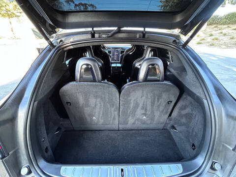 2016 Tesla Model X 75D