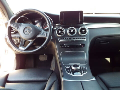 2018 Mercedes-Benz GLC GLC 300