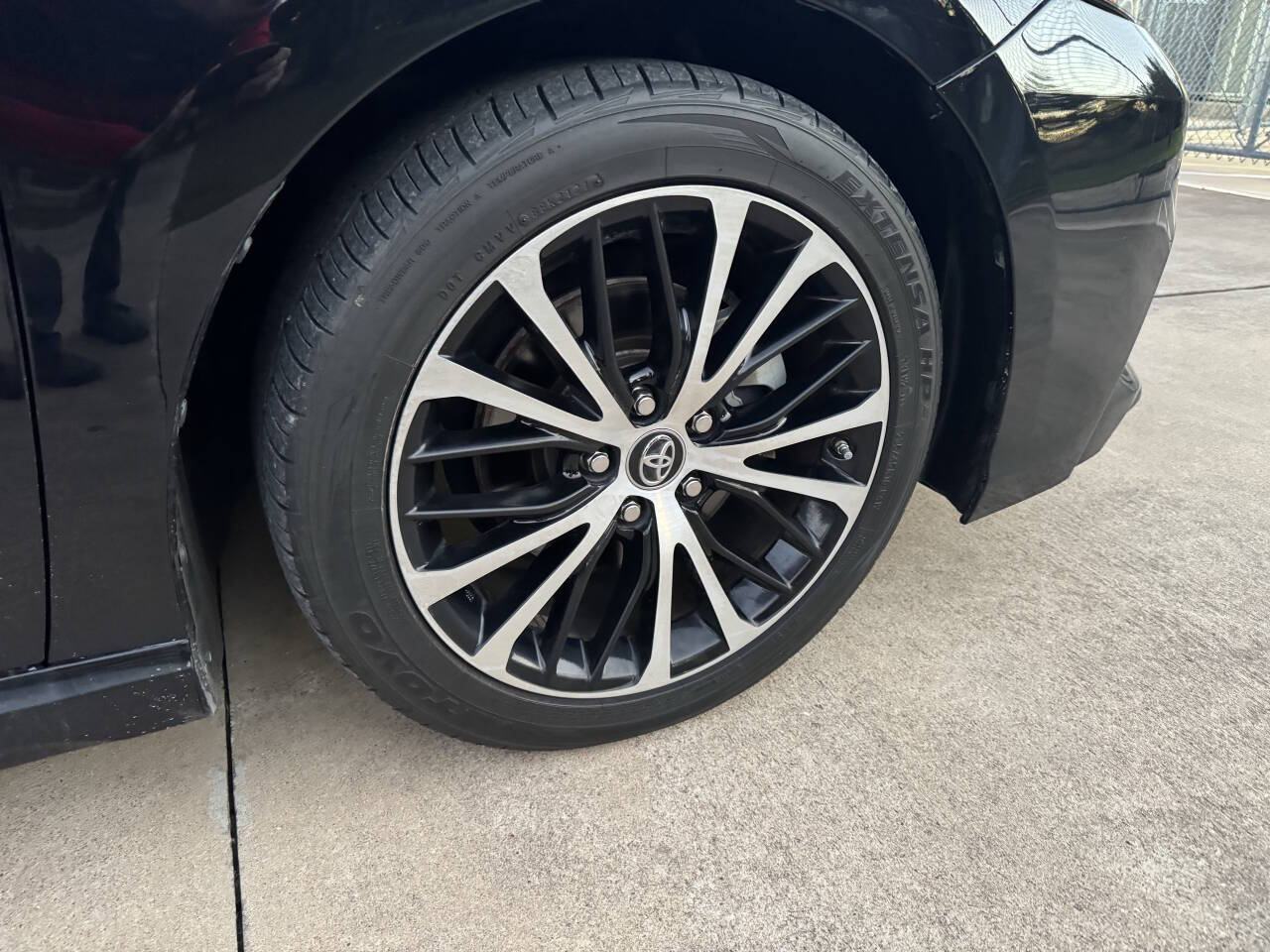 Used Car 2019 Toyota Camry  Se 4dr Sedan For Sale Under $20,000 In Austin, Texas