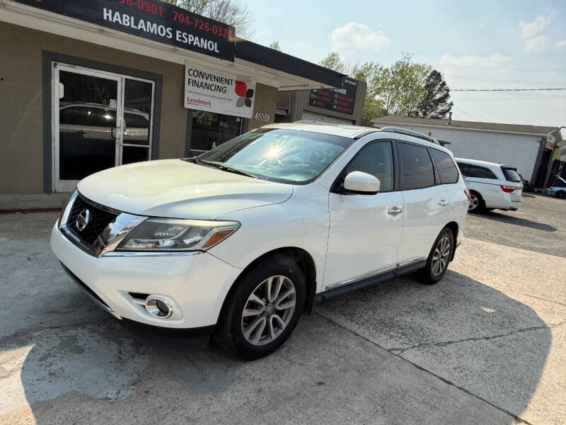 2014 Nissan Pathfinder SL