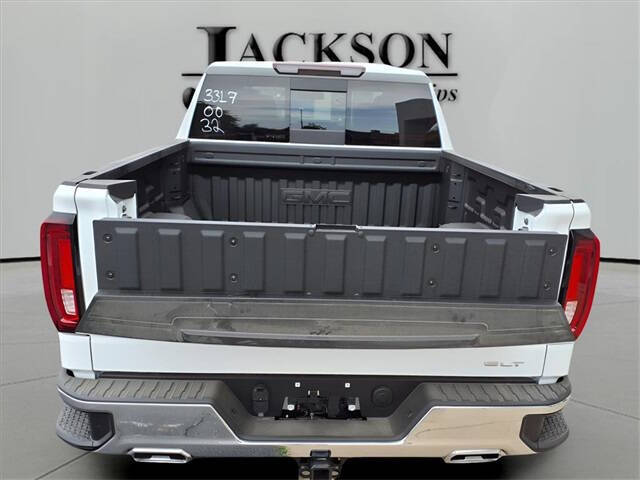 2025 GMC Sierra 1500