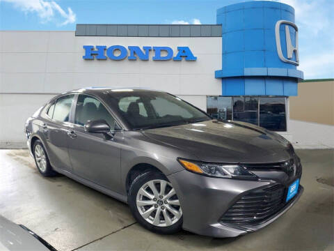 2019 Toyota Camry LE