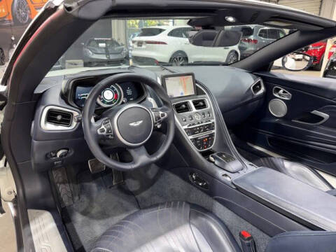 2019 Aston Martin DB11 Volante