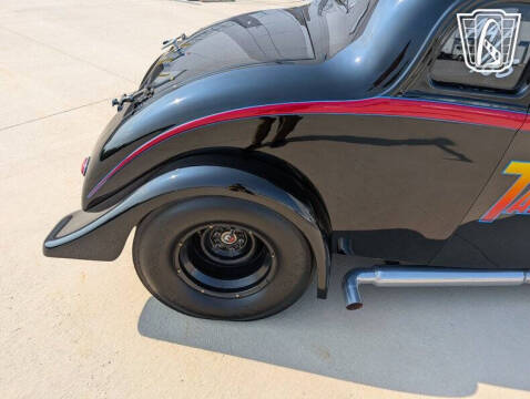1933 Willys Coupe