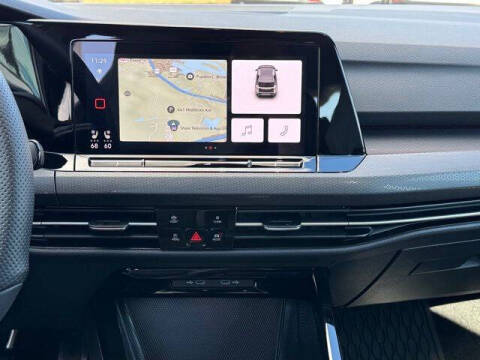 2024 Volkswagen Golf GTI Autobahn