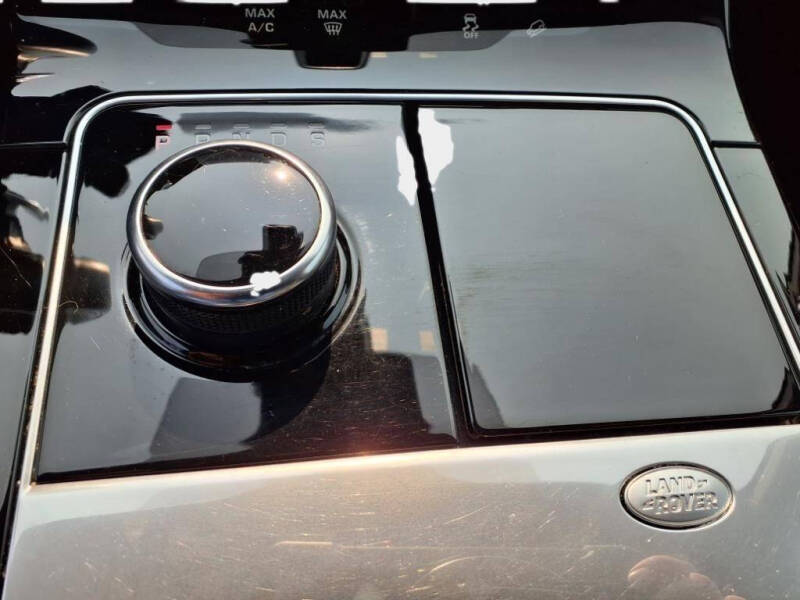 2019 Land Rover Range Rover Velar P250 R-Dynamic SE