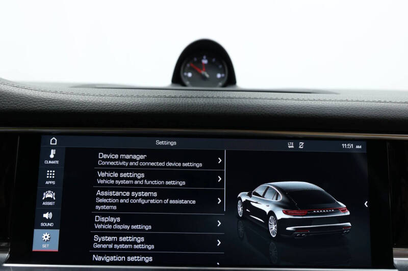 2018 Porsche Panamera