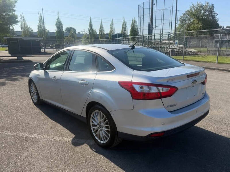 2012 Ford Focus SEL