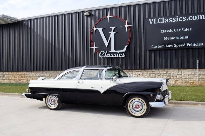 1955 Ford Crown Victoria