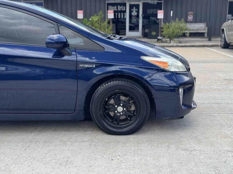 2014 Toyota Prius Two