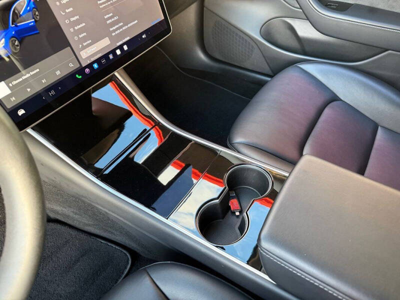 2020 Tesla Model 3 Long Range