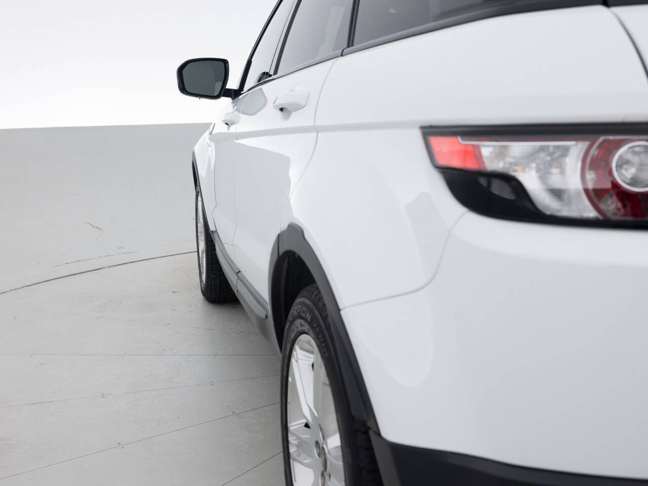 Used Car 2013 Land Rover Range Rover Evoque  Pure Plus Awd 4dr Suv For Sale Under $10,000 In Coal City, Illinois