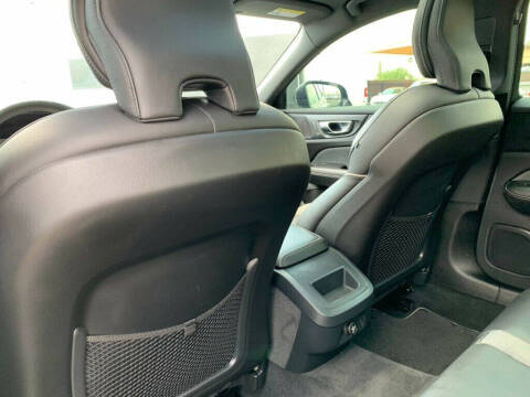 2019 Volvo S60 T5 R-Design