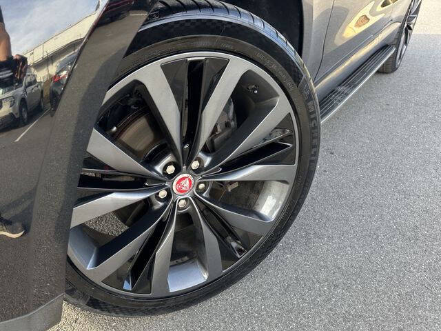 2018 Jaguar F-PACE 30t Portfolio