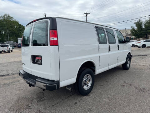 2024 Chevrolet Express 3500