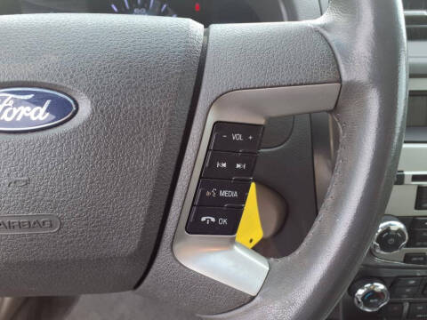 2012 Ford Fusion SEL