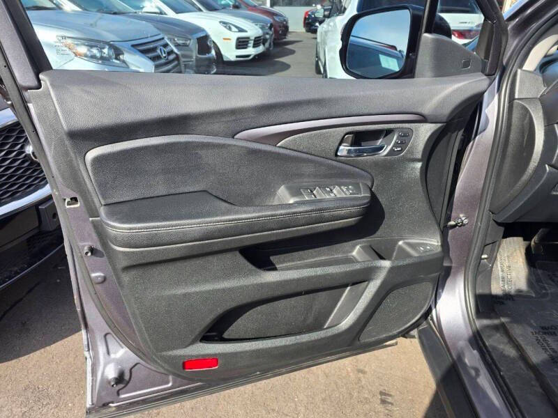 2022 Honda Pilot SE