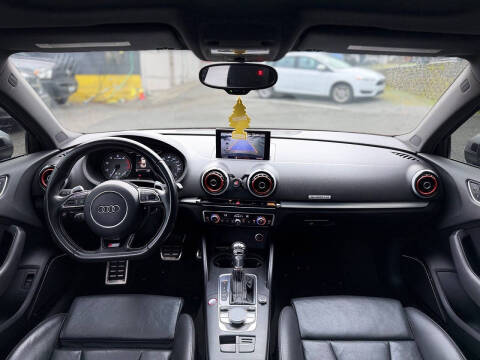 2015 Audi S3 2.0T quattro Prestige