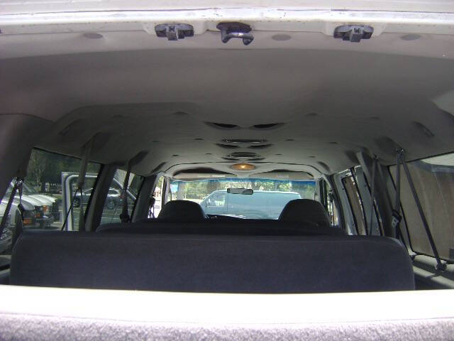 2006 Ford E-Series E-350 SD XL