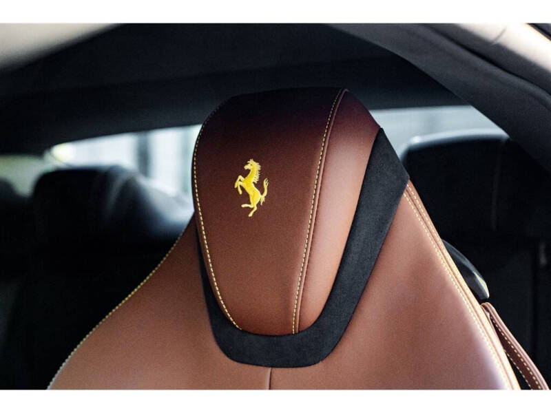 2025 Ferrari Roma Spider